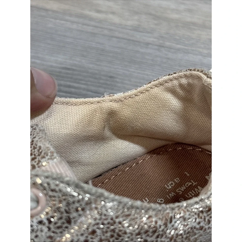 Girls 3‎ TOMS Peach Shiny Casual Shoe Sneaker
